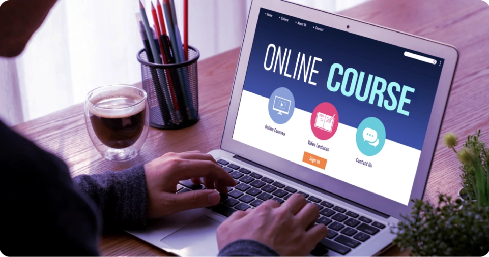 How to Choose the Right Online Course for Your Career Development